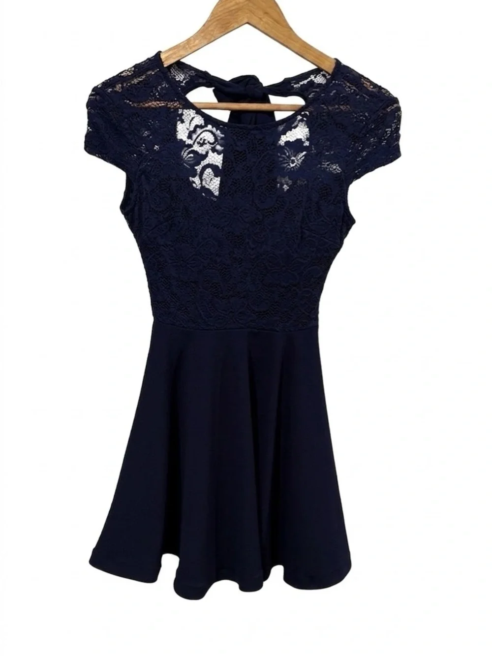 B. Smart Navy Floral Lace Short Skater Dress Cocktail Party Tie Back Mini